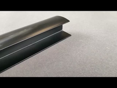 Leichte Installation Kunststoff-Schlittenwandplatten Hohe Haltbarkeit Glatte Oberfläche