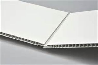 Weiße einfache PVC-Deckenverkleidungen bedecken/Wände des Quadrat-UPVC