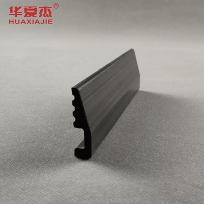 Schwarze PVC-Basisplatte Feuchtigkeitsdicht im Innenraum PVC-Profil für die Wohnkultur