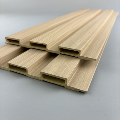 Dauerhafte Holz-Kunststoff-Verbundwerkstoffe Co-Extrusion WPC-Laminationswandplatten für Innenarchitektur