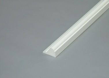 Ein guter Preis. UV-Sicheres 10ft PVC-Schaum-Blatt, niedrige Kappen-weiße Vinyl-PVC-Formteile für Haus Online
