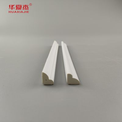 Ein guter Preis. Kronen-Formteil-weiße Plastikverdrängungs-Profile für Innenausstattung Online