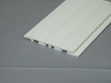 Wiederverwertbares PVC-Schnitt Profile PVC-Formen weißes PVC-Fensterbrett