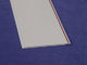 Weiße Polier-PVC-Deckenverkleidungen mit dekorativer Linie, Raum-PVC-Deckenplattedekoration