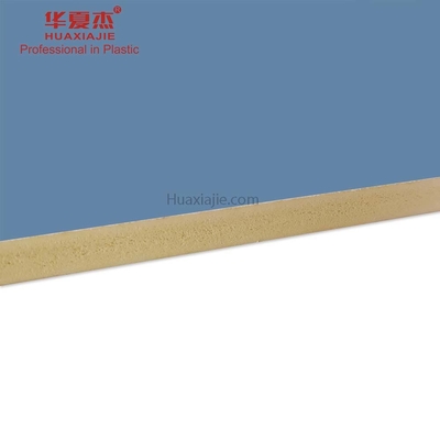 Wasserdichte 4x8-PVC-Schaumplatte aus Kunststoff für die Dekoration von Wandpaneelen