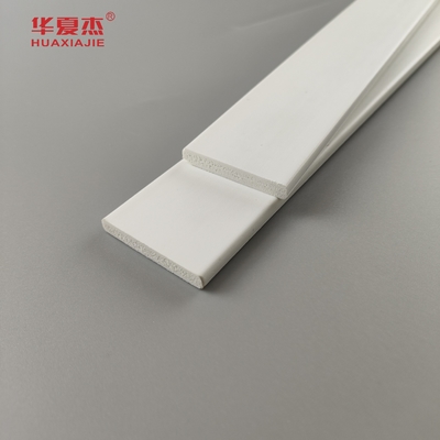 Hohe Qualität 7/32 X 1-1/2 Gitter PVC-Formen Wasserdichte PVC-Dekoration Innenraum