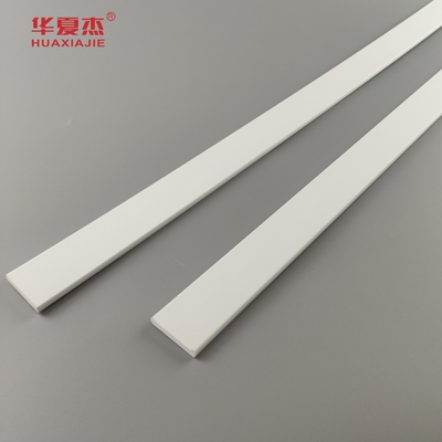 Hohe Qualität 7/32 X 1-1/2 Gitter PVC-Formen Wasserdichte PVC-Dekoration Innenraum