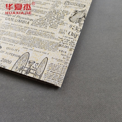 Schalldämpfende PVC-Deckenverkleidungen mit PVC-Harz für Stärke des Restaurant-8mm