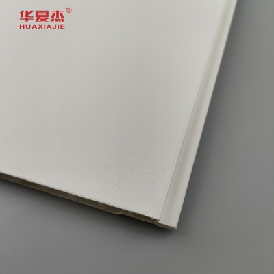 Hochwertige Frostschleife aus reinem Weiß Elegantes laminertes PVC-Wandbildschirm Innenbereich PVC-Bildschirme zur Dekoration