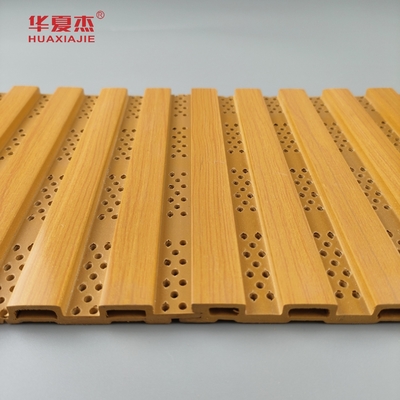 Neues Design Fluted Wpc Wandplatte Perforate Wpc-Platte für Wanddekoration