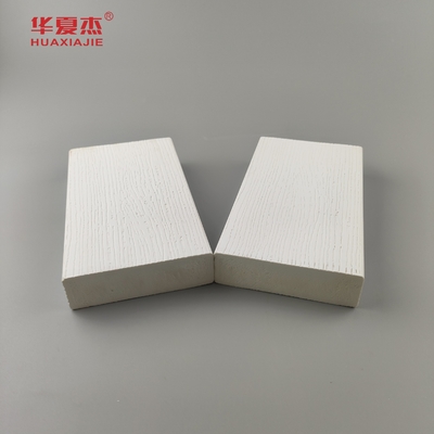 Großhandel für die Veredelung von Planken aus weißem Vinyl 5/4inx4inx12ft umweltfreundliche PVC-Schaumformung PVC-Profile für Wohnkultur