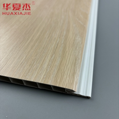Moderne Design-PVC-Wandplatte in Eichenfarbe, U-förmige PVC-Innenplatte, feuchtigkeitsdichtes Baumaterial