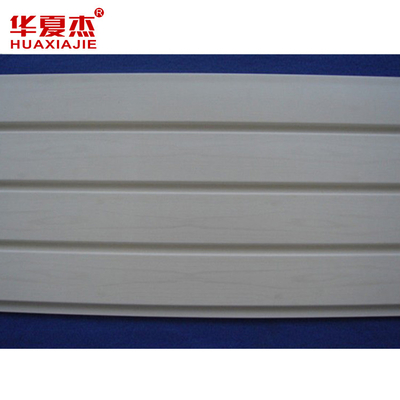 300mm x 17mm PVC-Slatwall-Panels die perfekte Passform für Schlagfestigkeit und Garage-Wandorganisation