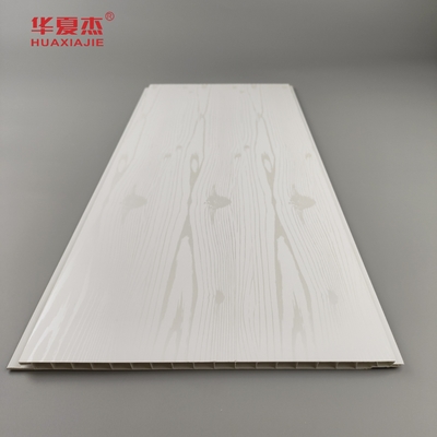 Einfache Installation von PVC-Deckenplatten mit individueller Länge und einfacher Installationsoption