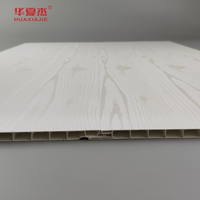 Einfache Installation von PVC-Deckenplatten mit individueller Länge und einfacher Installationsoption