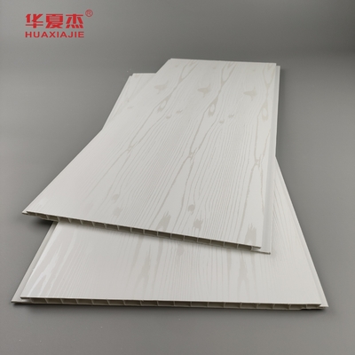 Einfache Installation von PVC-Deckenplatten mit individueller Länge und einfacher Installationsoption