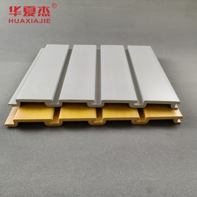 300 mm x 17 mm PVC-Slatwall-Panels mit individueller Länge und hervorragender Stoßfestigkeit