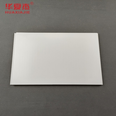 Feuchtigkeitsdichte weiße PVC-Wandplatten mit einer Breite von 250 mm