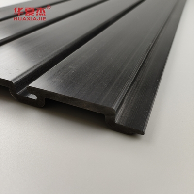 Schwarze hochglänzende PVC-Lamellenwände für den Innenbereich PVC-Garagenpaneel