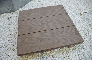 Ein guter Preis. Recyclebares Antiseptikum WPC zusammengesetztes Decking-Weiß 140mmx25mm Decking-Material Online