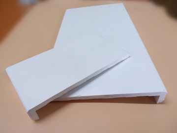 Ein guter Preis. Mouldproof Moisturerood weiße PVC-Ordnung, die Plastikfensterbrett formt Online