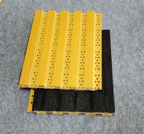 Ein guter Preis. Lärmabsorbierende zusammengesetzte Platten WPC für Innenraum-falsches Dach Online