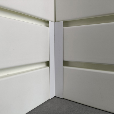 Ein guter Preis. Huaxiajie Slatwall PVC-Einsatz für Hausmauer-Dekoration Online