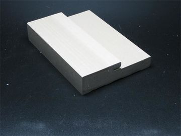 Ein guter Preis. Hölzerne PlastikTürrahmen PVCs der zusammensetzungs-WPC dekorative Formteile für Wände Online