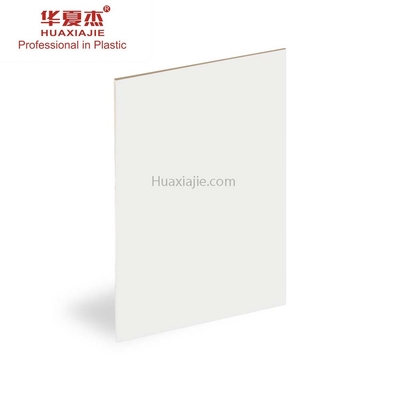 Ein guter Preis. 2800 x 1200 mm antiseptisches PVC-Blatt für Wanddekoration Online