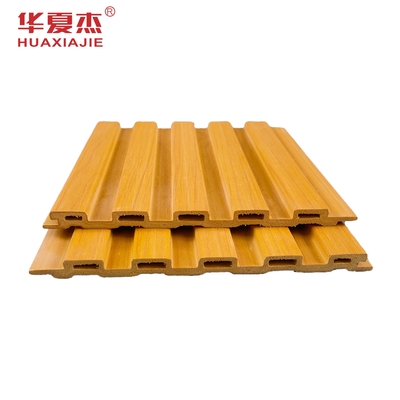 Ein guter Preis. Hölzerne Körner imprägniern Innenausstattung der WPC-Wand-150mmx10mm Online