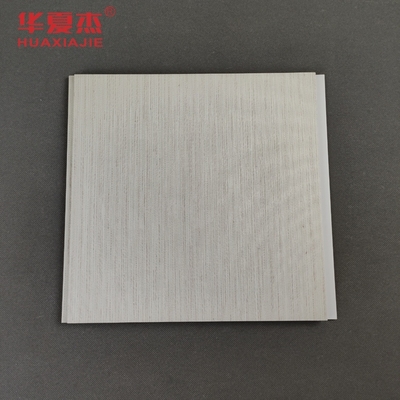 Ein guter Preis. 250 mm x 5 mm große PVC-Wandpaneele in individueller Länge für die Inneneinrichtung Online