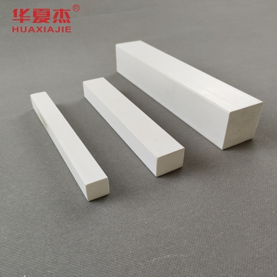 Ein guter Preis. Feuchtigkeitsdichte PVC-Platte Weiß Vinyl PVC-Formen für Gebäudedekoration Online
