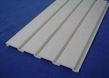 Ein guter Preis. Graue dauerhafte Garagen-Wand-Wasser-Beweis Slatwall-Platten Online