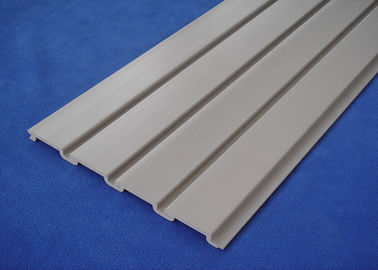 Ein guter Preis. Platten-Latten-Platten-kalte graue Garagen-Wand Schaum PVCs Slatwall Online