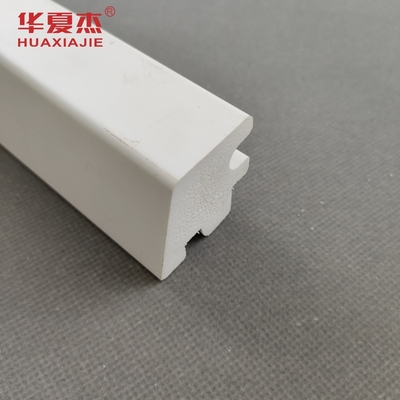Wiederverwertbares PVC-Schnitt Profile PVC-Formen weißes PVC-Fensterbrett