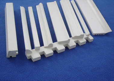 Ein guter Preis. Rostfeste PVC-Ordnungs-Formteile/Außenfenster-und Tür-Formteile Online