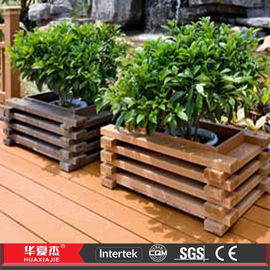 Ein guter Preis. Dekorativer hölzerner Plastikblumen-Kasten der zusammensetzungs-WPC im Garten Online